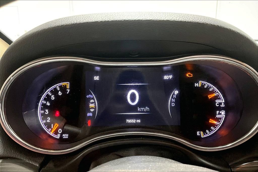 Used 2019 Jeep Grand Cherokee Laredo AWD/4WD image 25