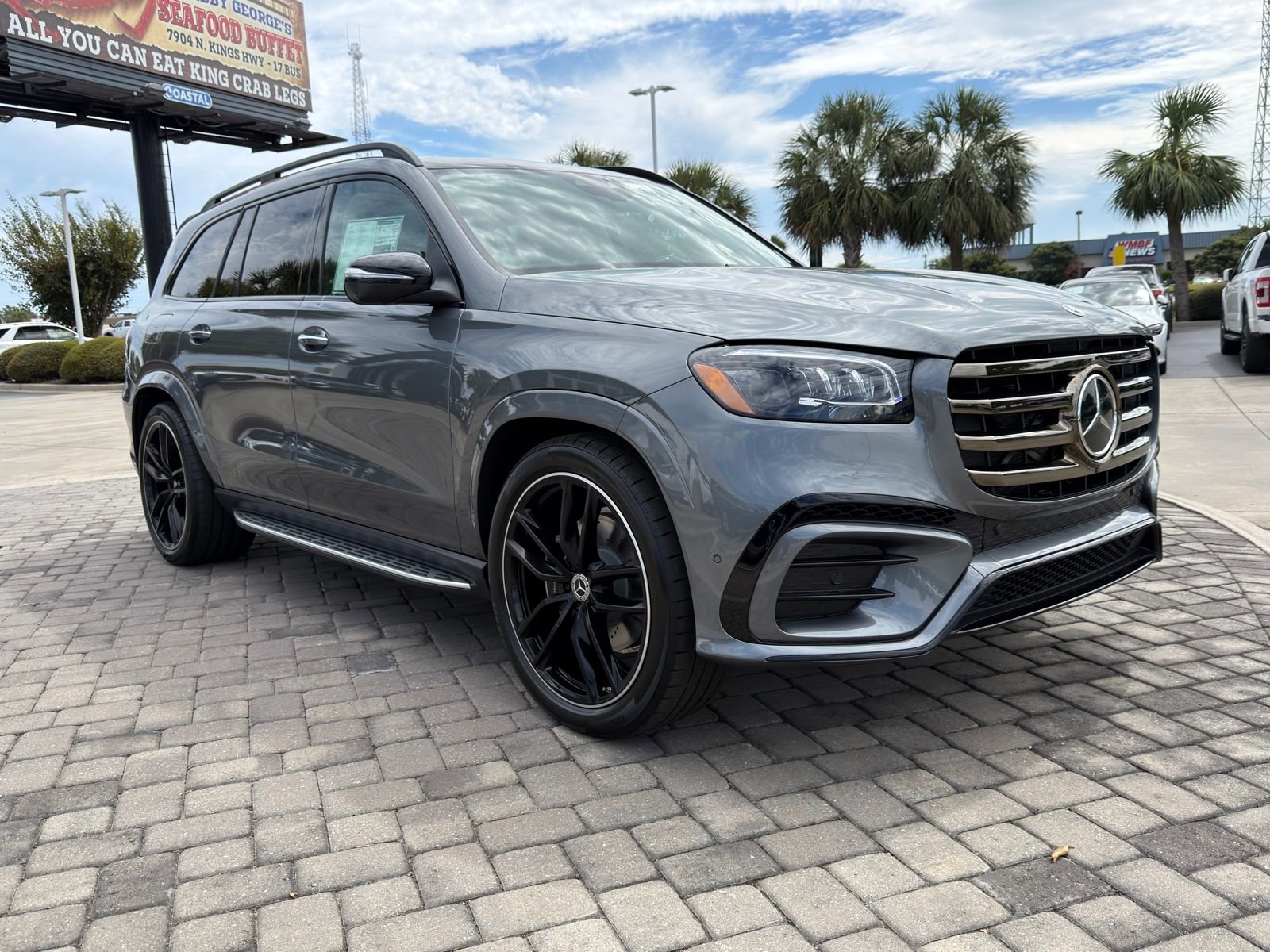 New 2026 Mercedes-Benz GLS 580 4MATIC image 7