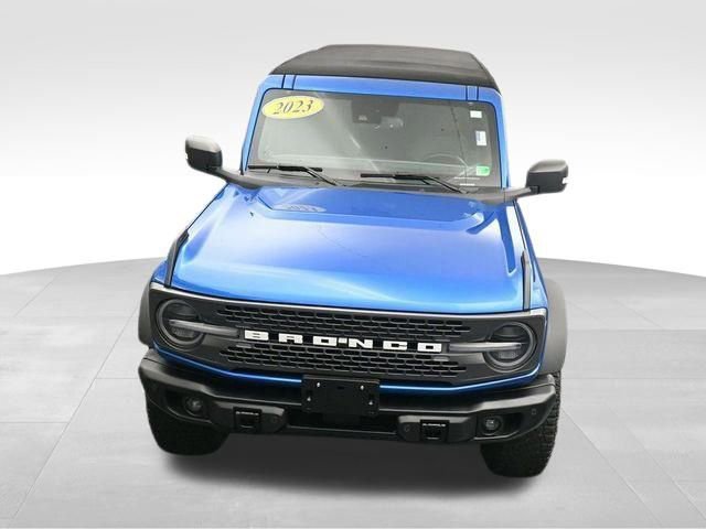 Used 2023 Ford Bronco Badlands image 25