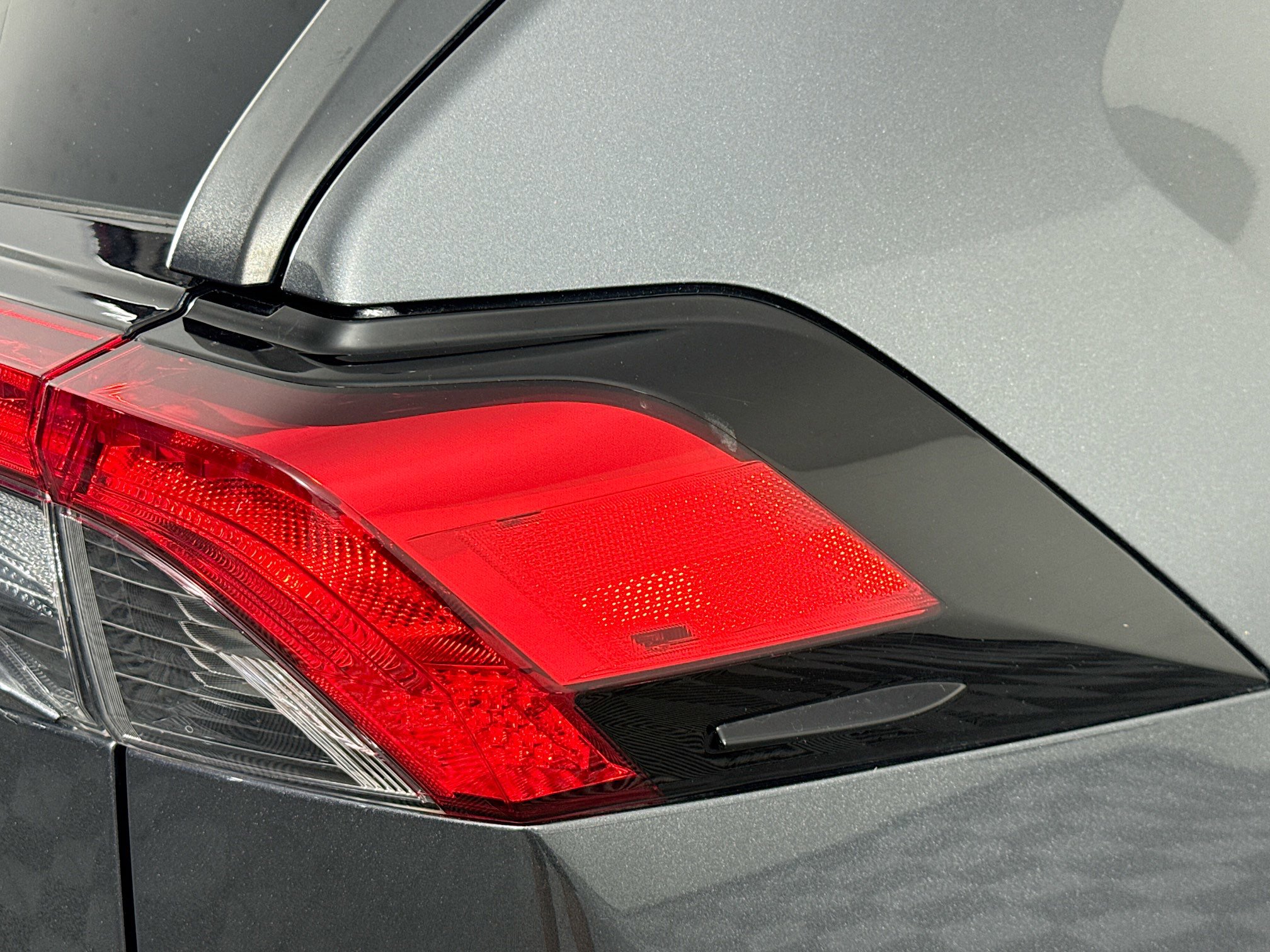 Used 2021 Toyota RAV4 XLE image 33