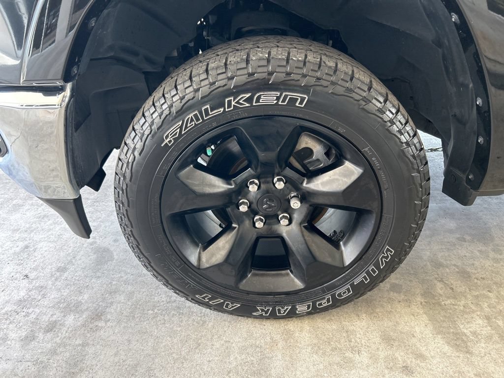 Used 2022 RAM 1500 Laramie AWD/4WD image 14