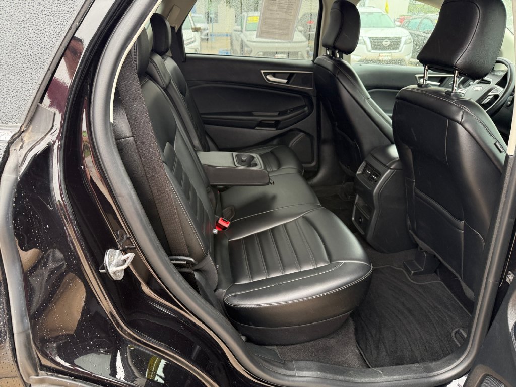 Used 2024 Ford Edge SEL AWD/4WD image 26