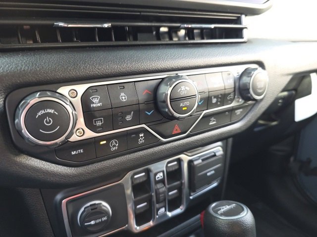 Used 2024 Jeep Gladiator Sport image 29