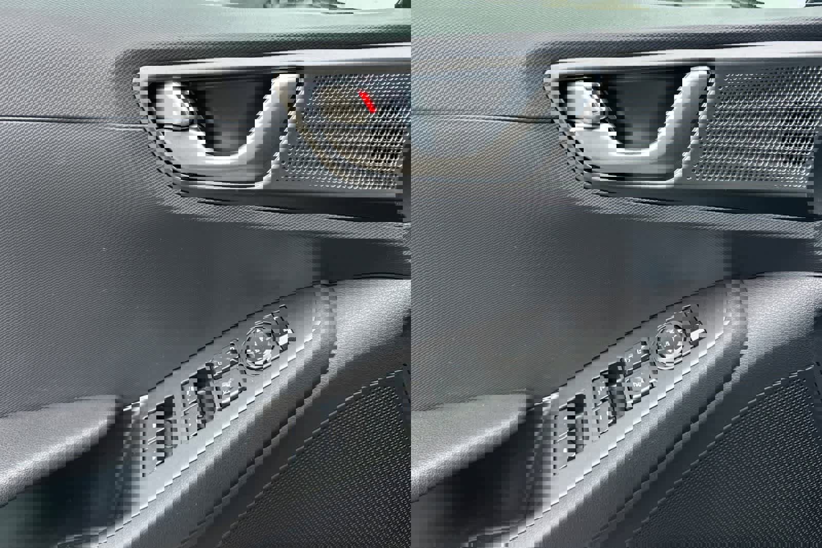 Used 2020 Hyundai Ioniq Blue image 13