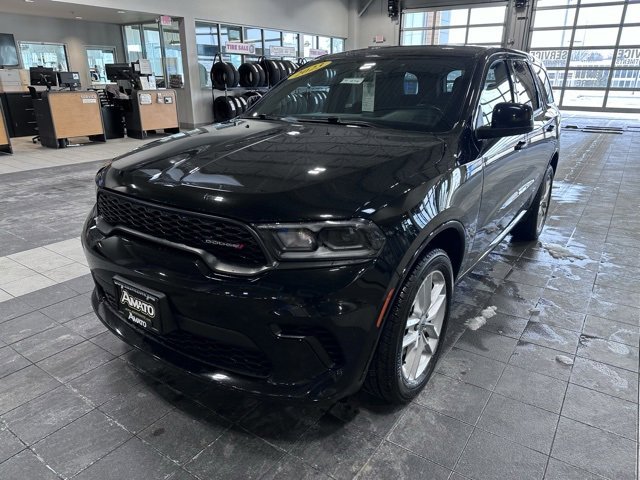 Used 2023 Dodge Durango GT image 2