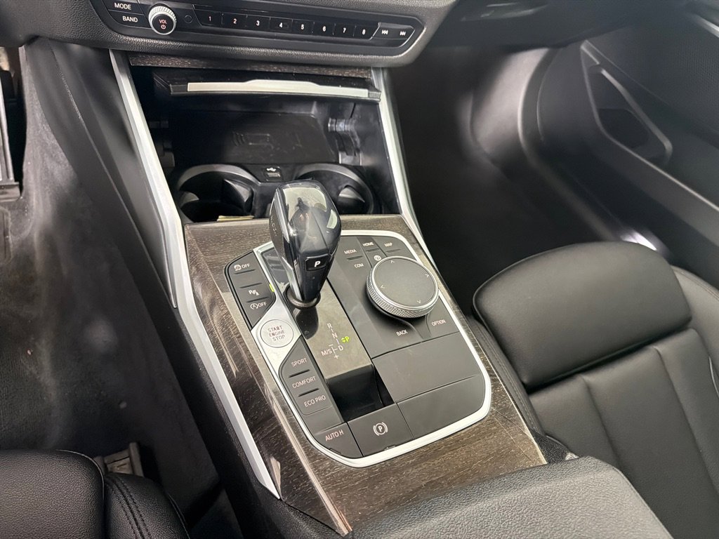 Used 2020 BMW 330i xDrive Sedan w/ Convenience Package AWD/4WD image 19