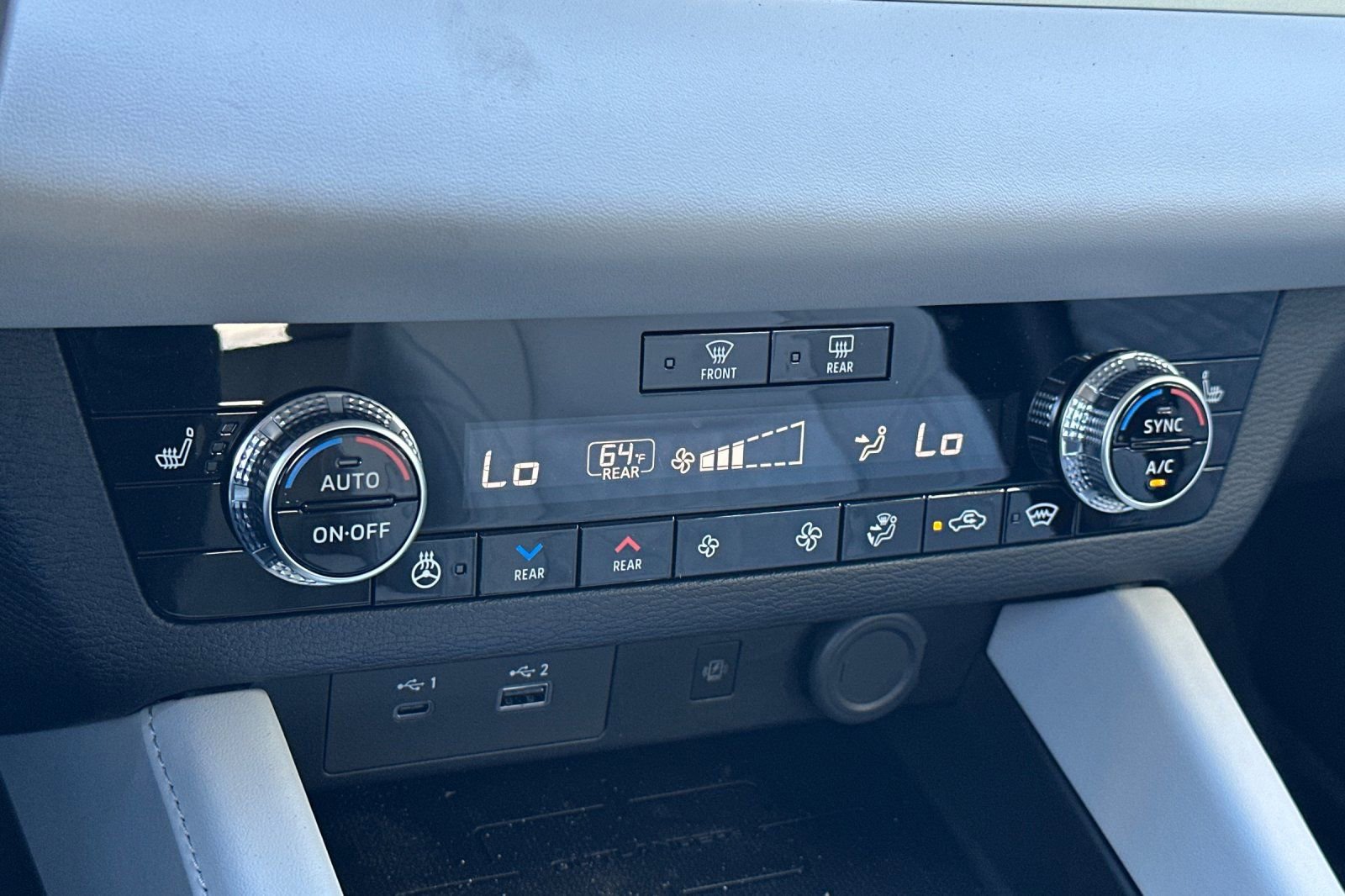 New 2025 Mitsubishi Outlander SEL image 20