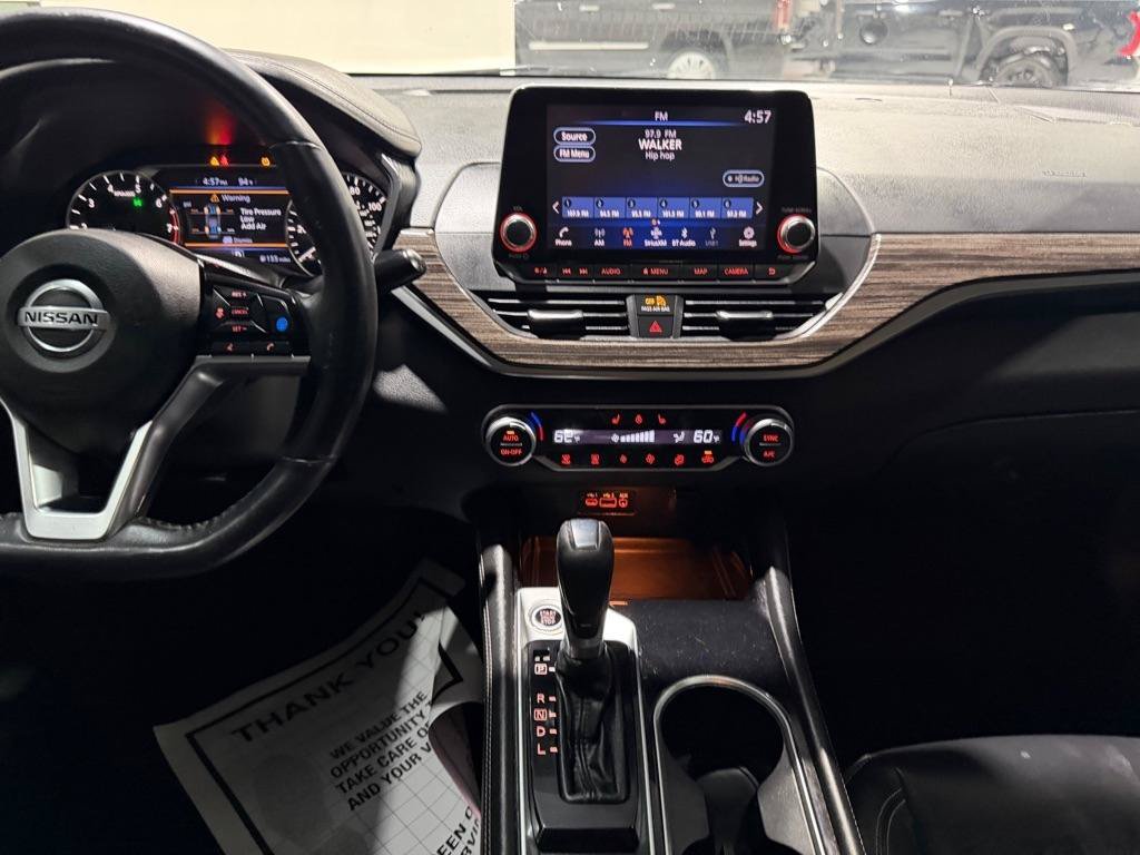 Used 2020 Nissan Altima 2.5 SL FWD image 22