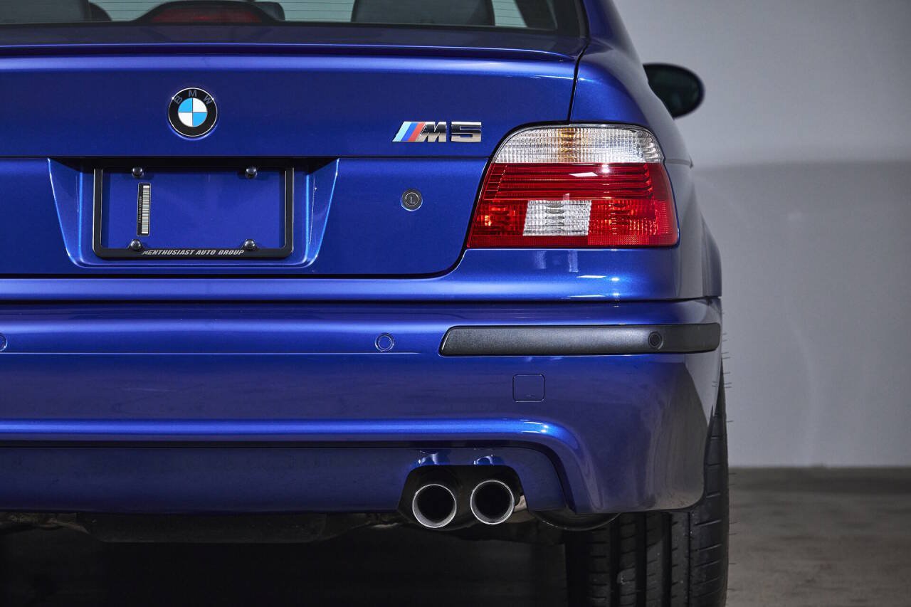 Used 2002 BMW M5 RWD image 18
