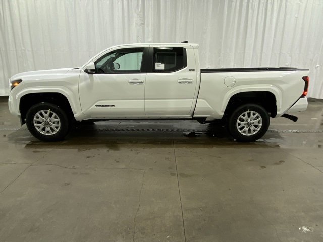 New 2026 Toyota Tacoma SR5 image 6