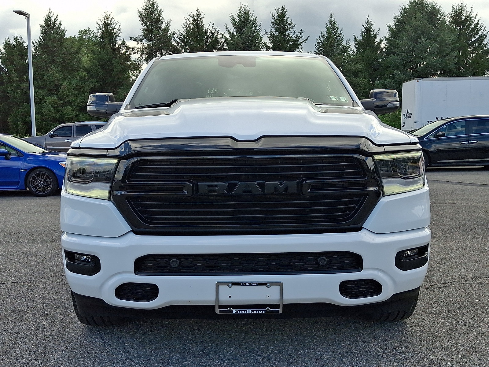 Used 2024 RAM 1500 Laramie AWD/4WD image 2