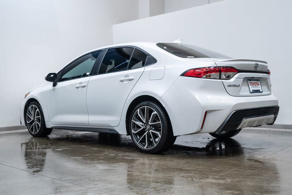 Used 2022 Toyota Corolla SE FWD image 7