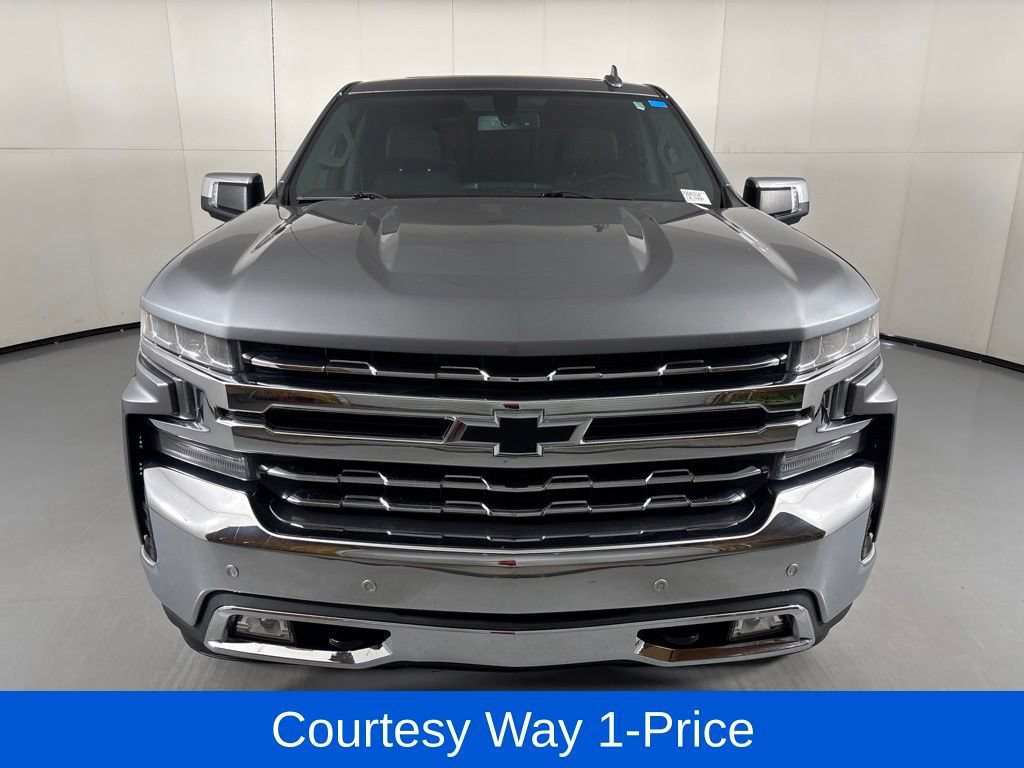 Used 2019 Chevrolet Silverado 1500 LTZ AWD/4WD image 4
