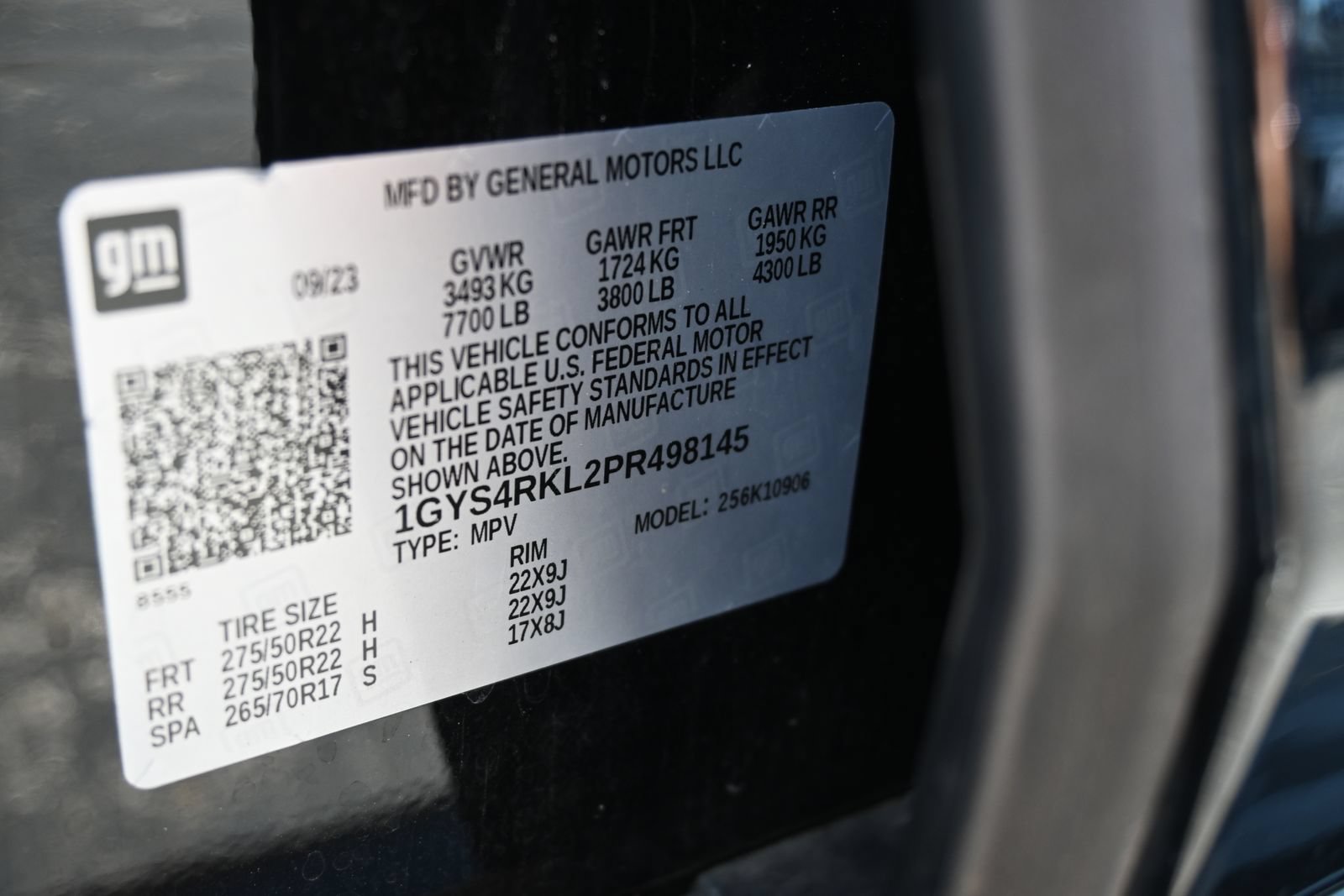 Certified 2023 Cadillac Escalade ESV Sport Platinum AWD/4WD image 30