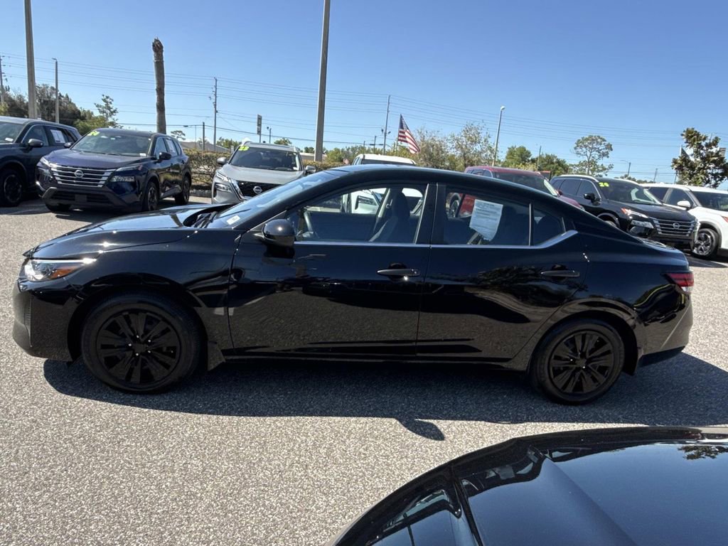 Certified 2025 Nissan Sentra S FWD image 7