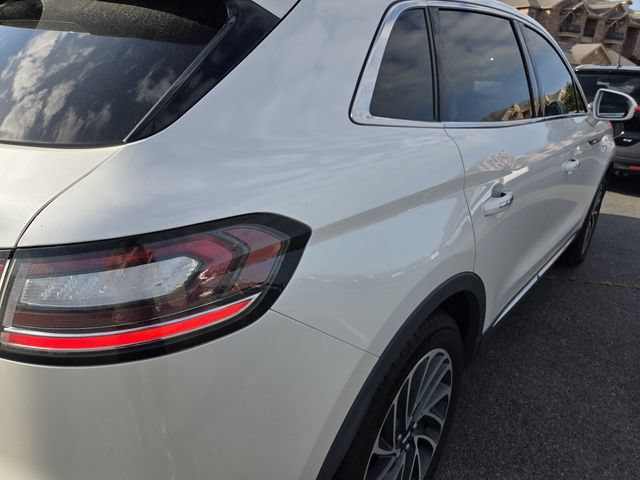 Certified 2019 Lincoln Nautilus Reserve AWD/4WD image 10