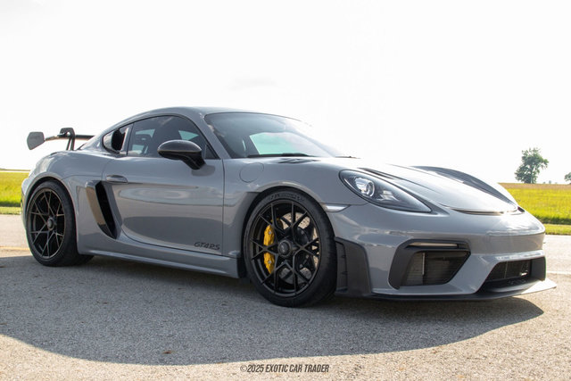 Used 2023 Porsche 718 Cayman GT4 RS image 12