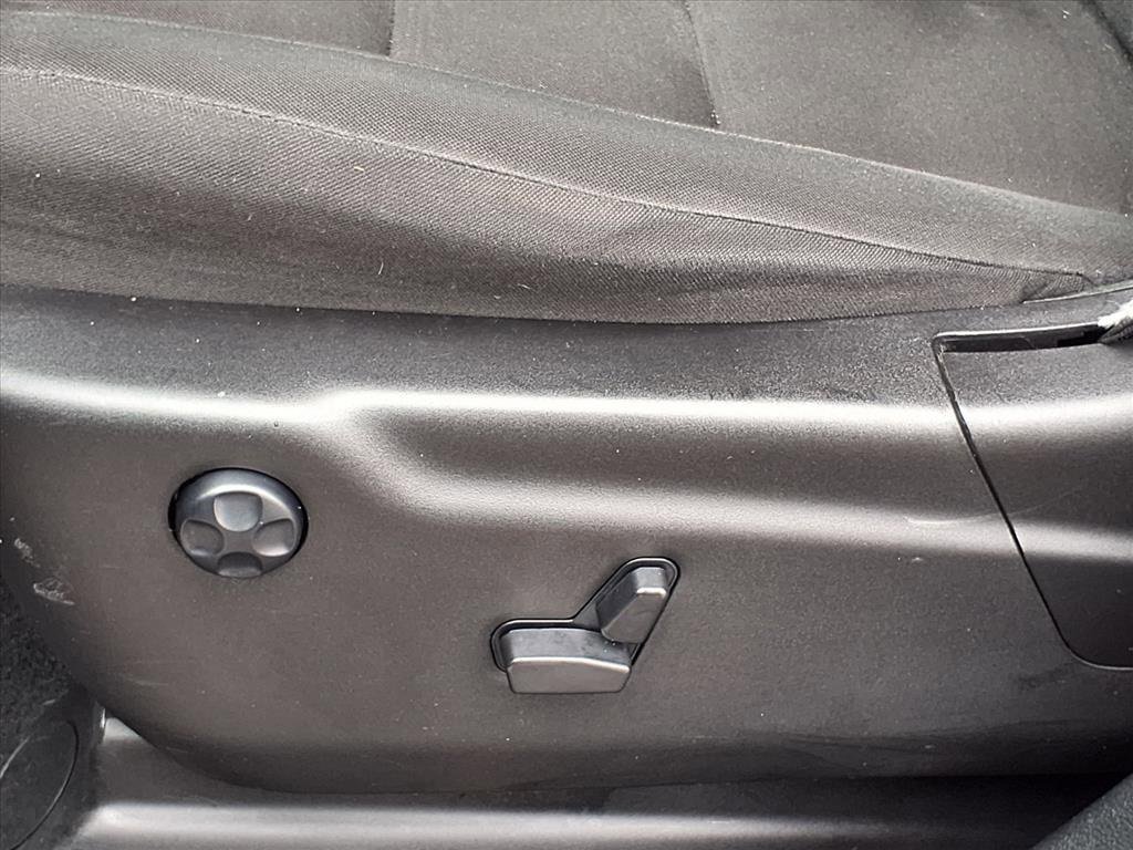 Used 2024 Dodge Durango SXT image 4