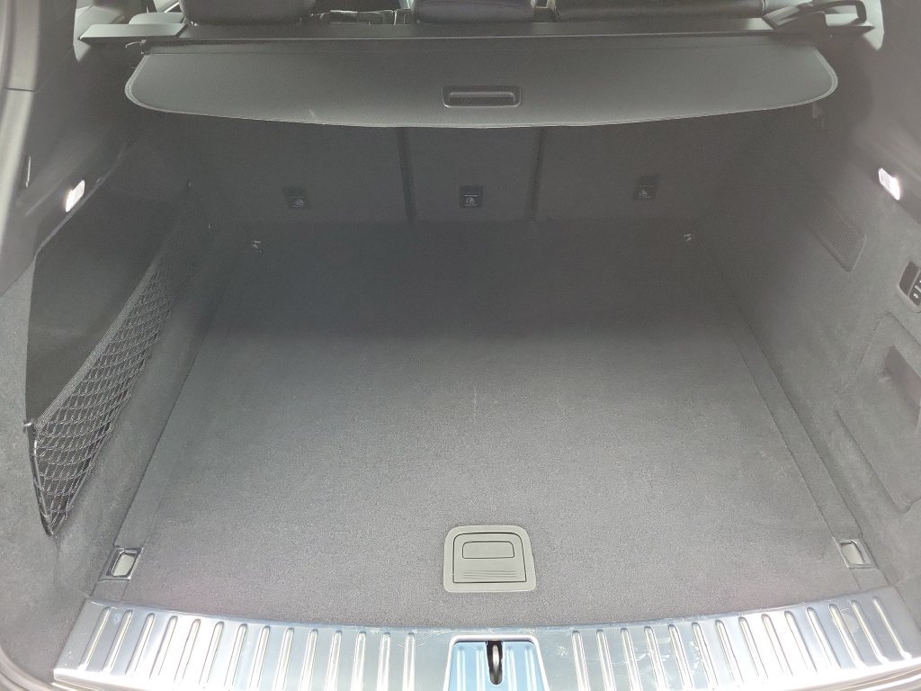 Certified 2026 Porsche Cayenne AWD/4WD image 17