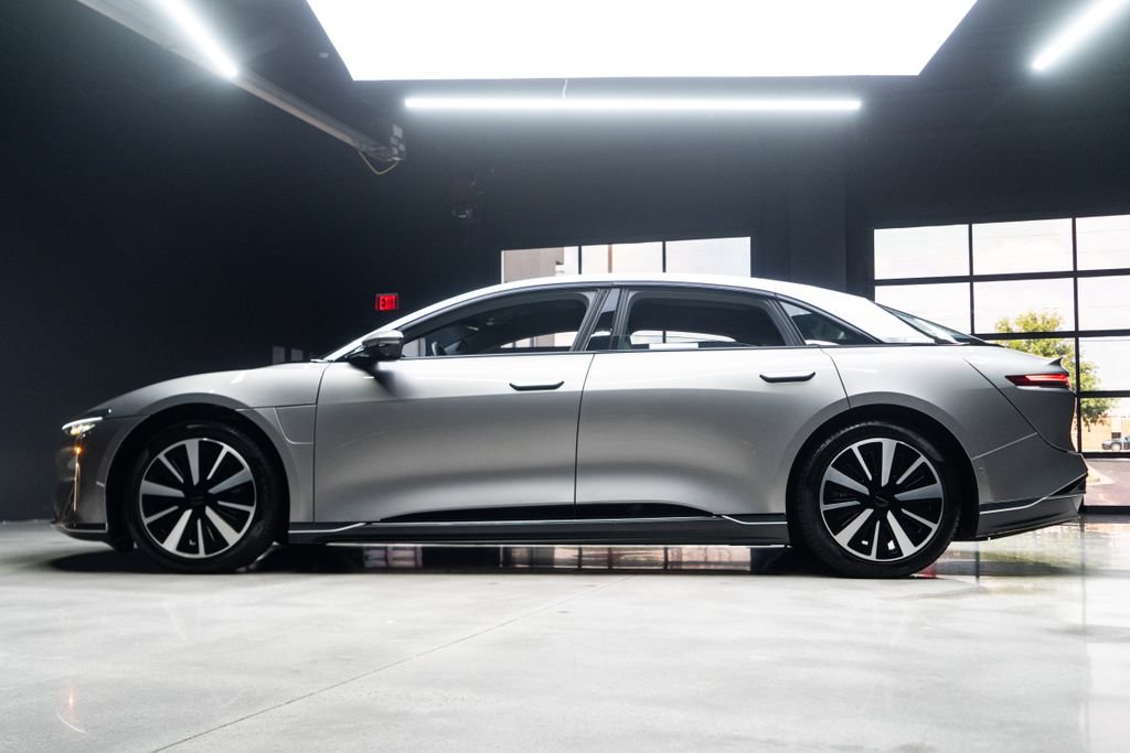 Used 2023 Lucid Air Touring AWD/4WD image 23