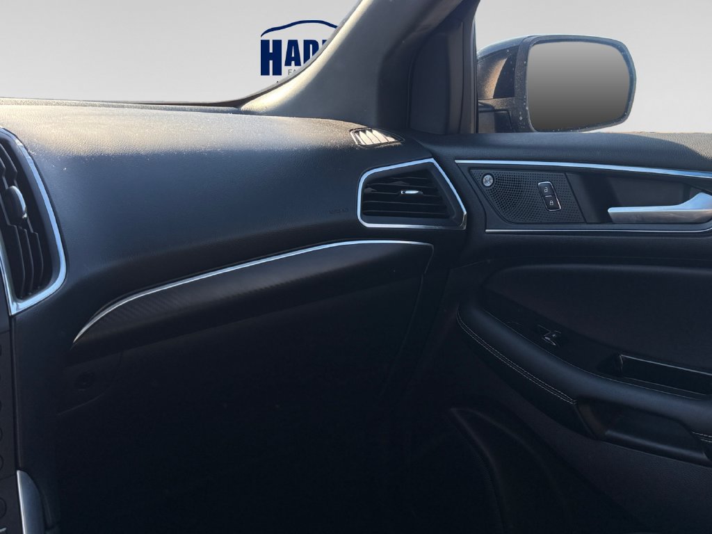 Used 2019 Ford Edge ST w/ Equipment Group 401A AWD/4WD image 13