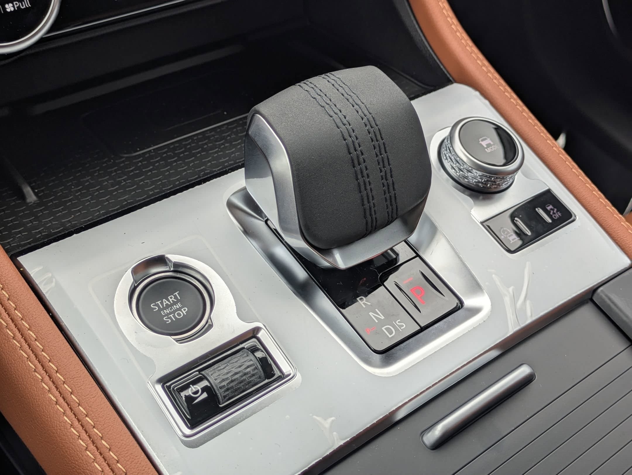 New 2026 Jaguar F-PACE R-Dynamic S AWD/4WD image 17