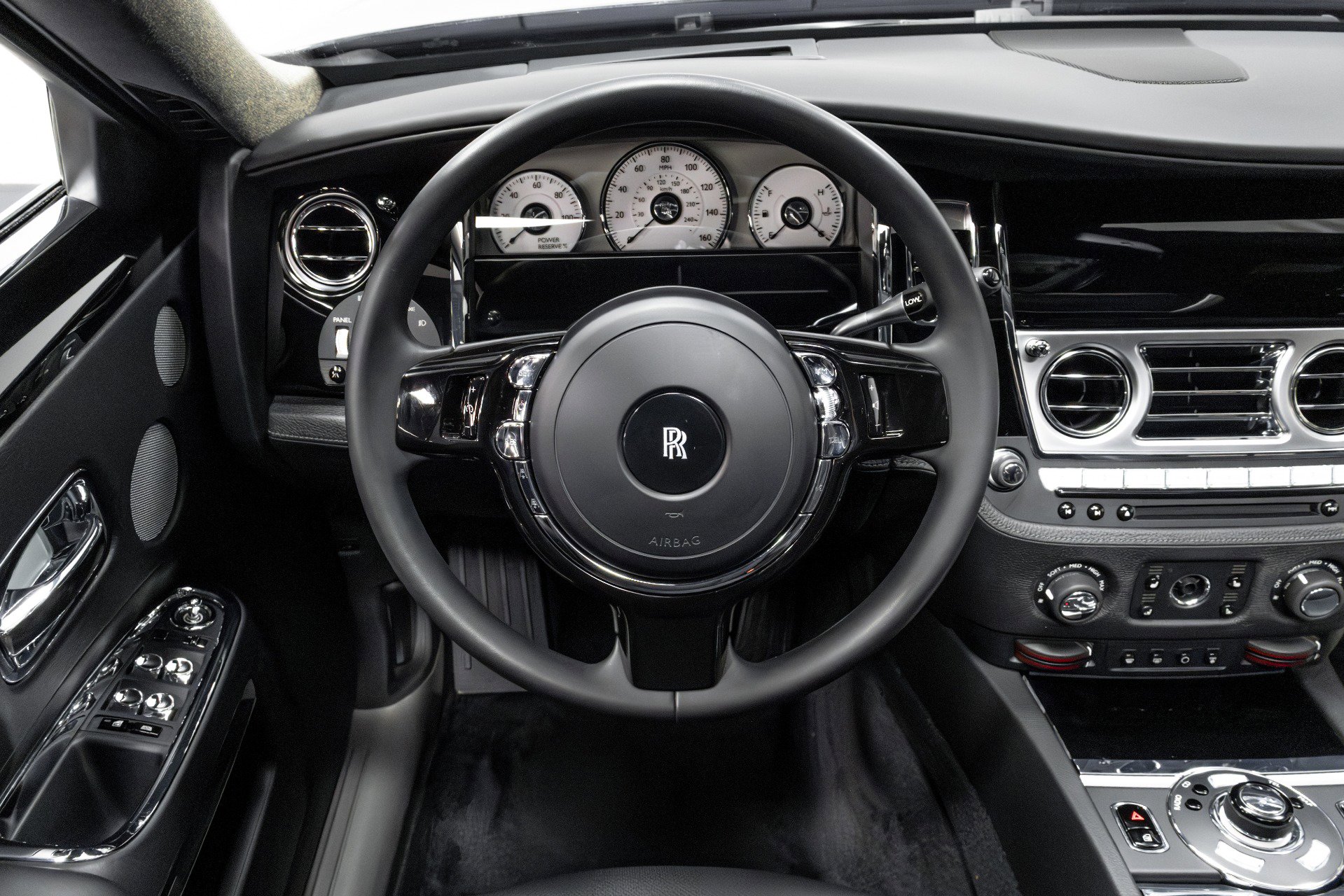 Used 2011 Rolls-Royce Ghost image 12