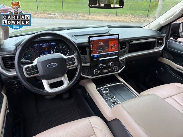 Used 2024 Ford Expedition XLT AWD/4WD image 12