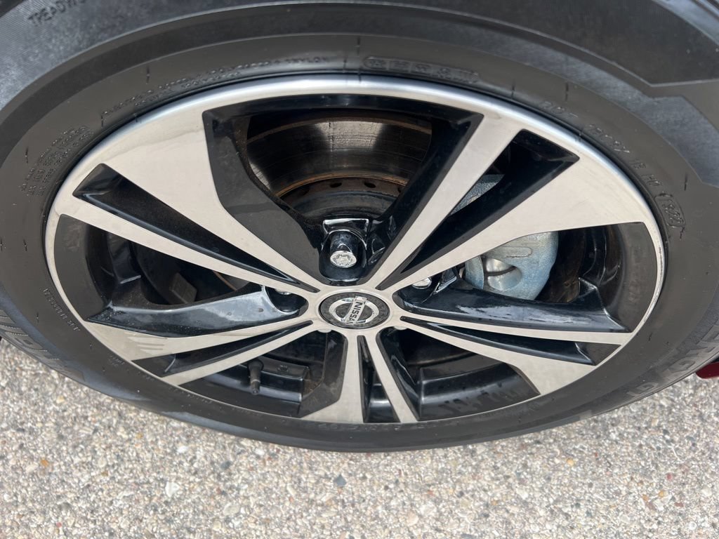 Certified 2023 Nissan Sentra SV w/ All-Weather Package FWD image 34