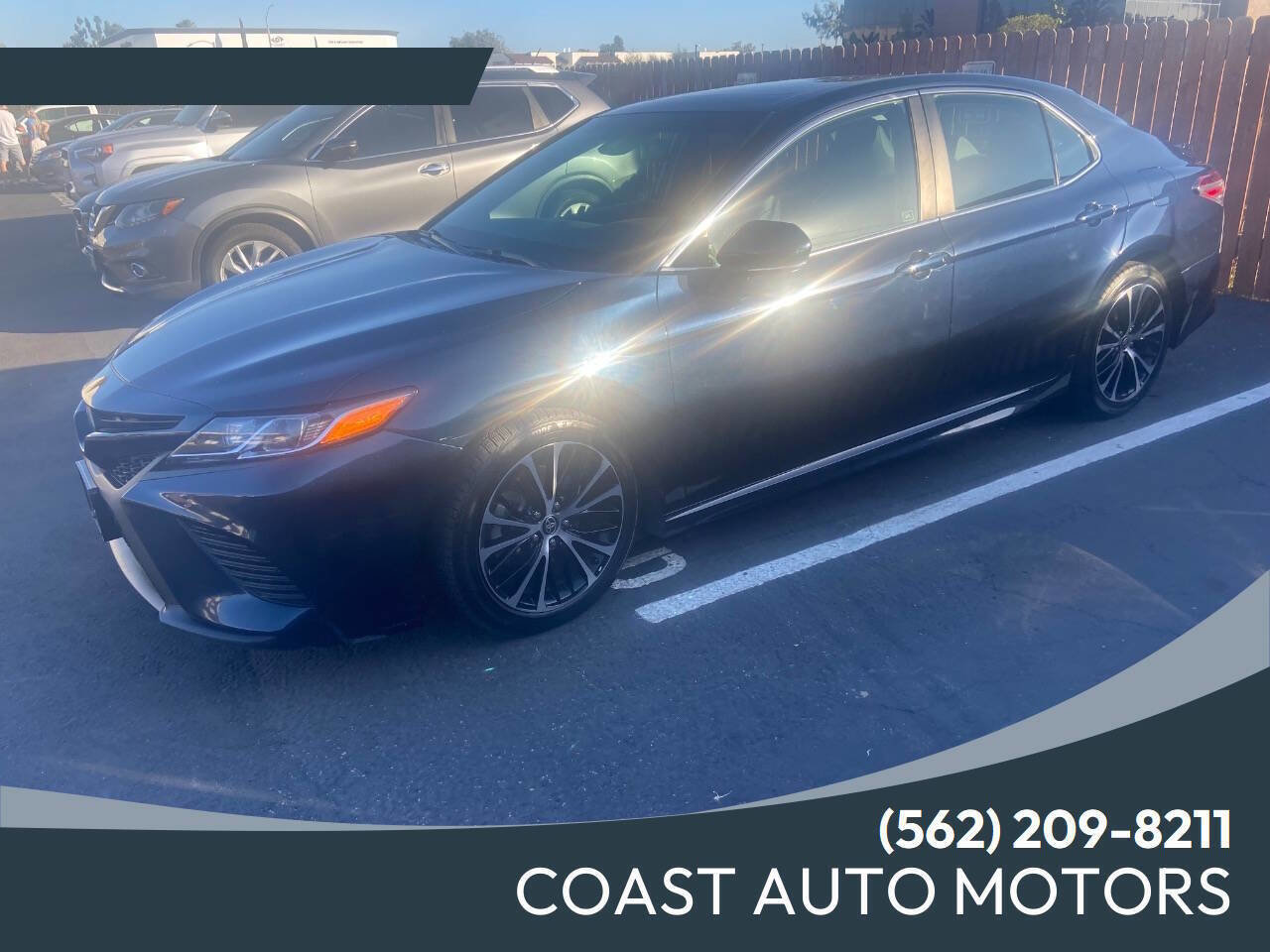 Used 2020 Toyota Camry SE image 4