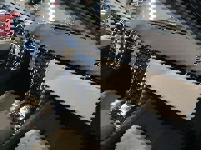 Used 2021 Land Rover Discovery Sport S image 27