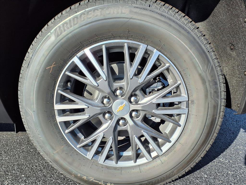 New 2026 Chevrolet Traverse LT w/ Enhanced Driving Package image 30