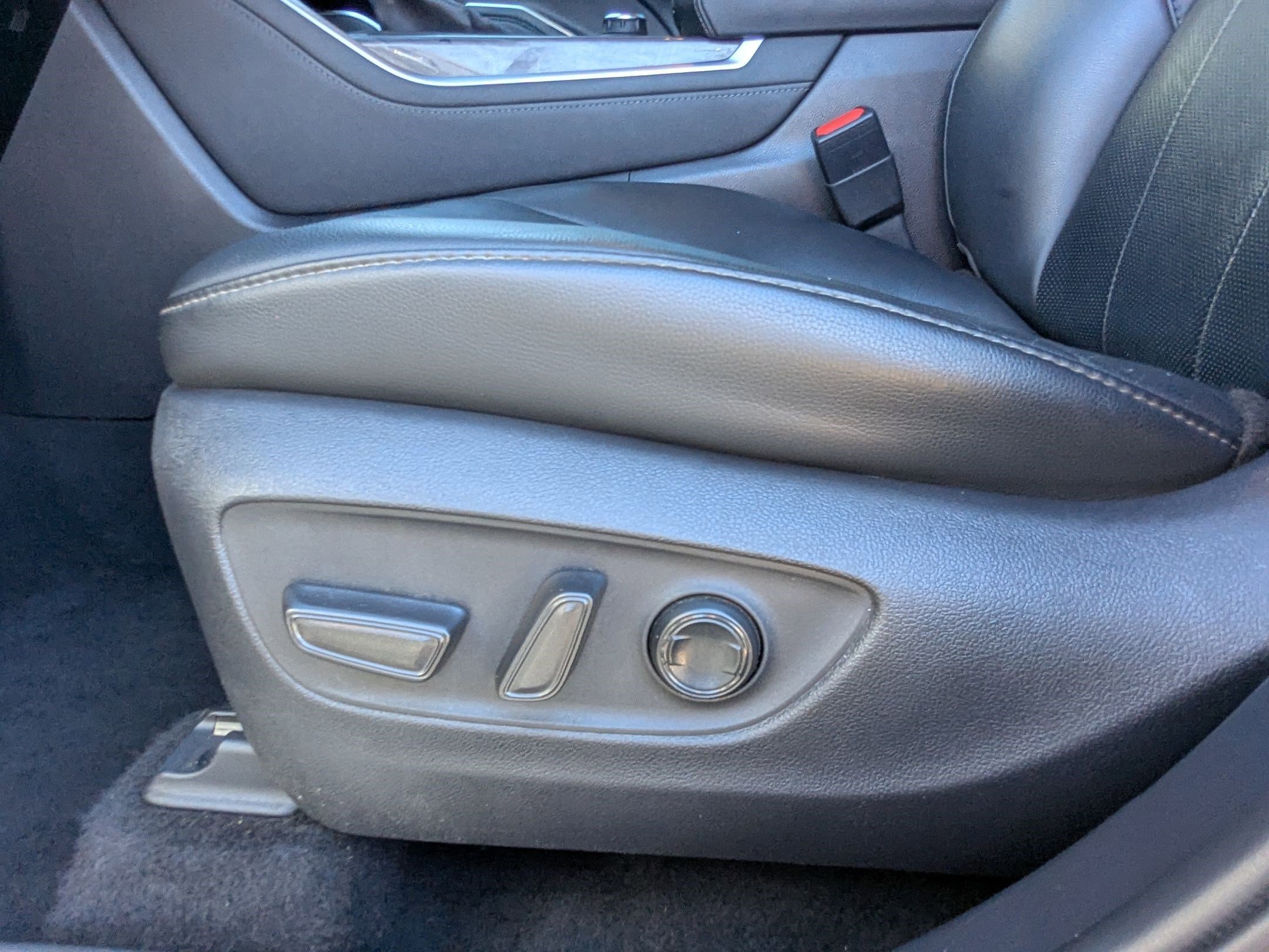 Used 2021 Toyota Highlander Limited image 30