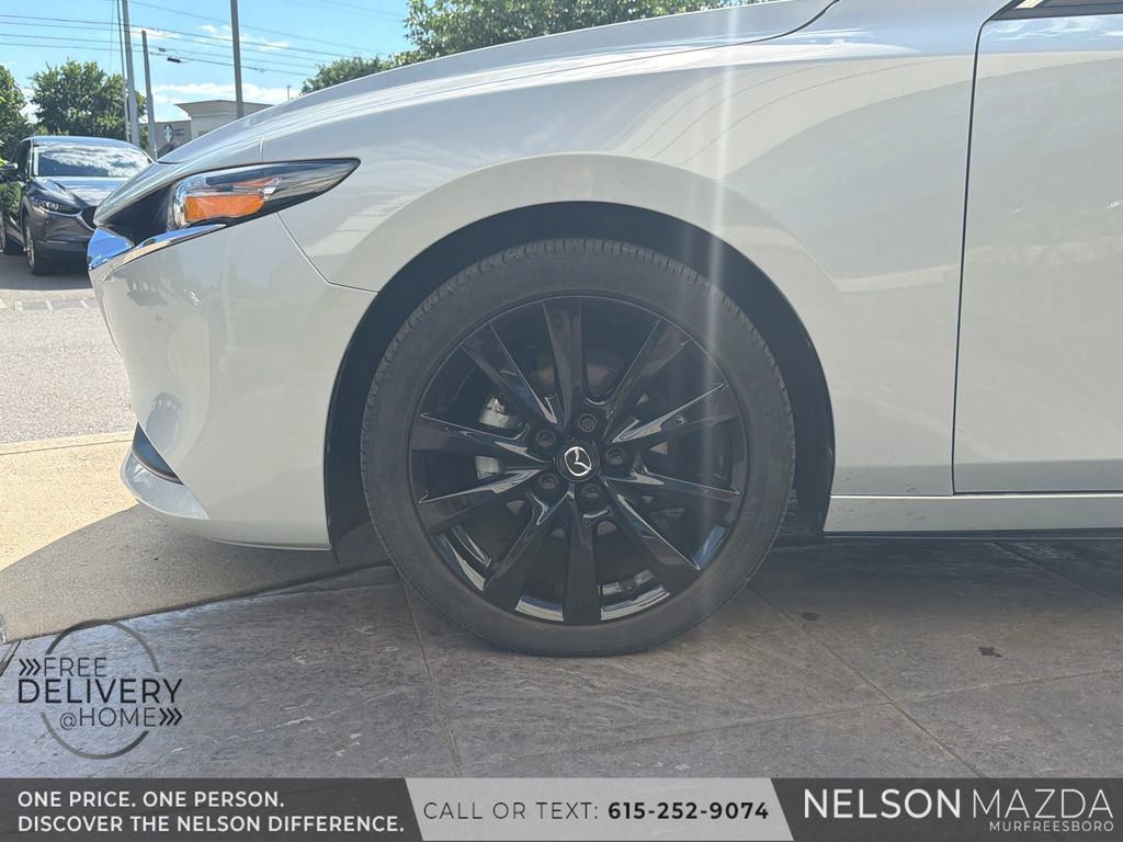 Used 2024 MAZDA MAZDA3 s FWD image 9