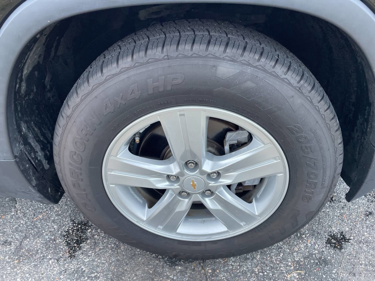 Used 2020 Chevrolet Trax LS w/ Tint and Cruise Package image 13