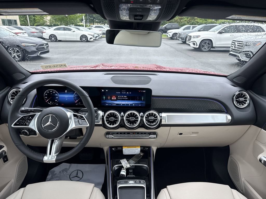 New 2025 Mercedes-Benz GLB 250 image 22