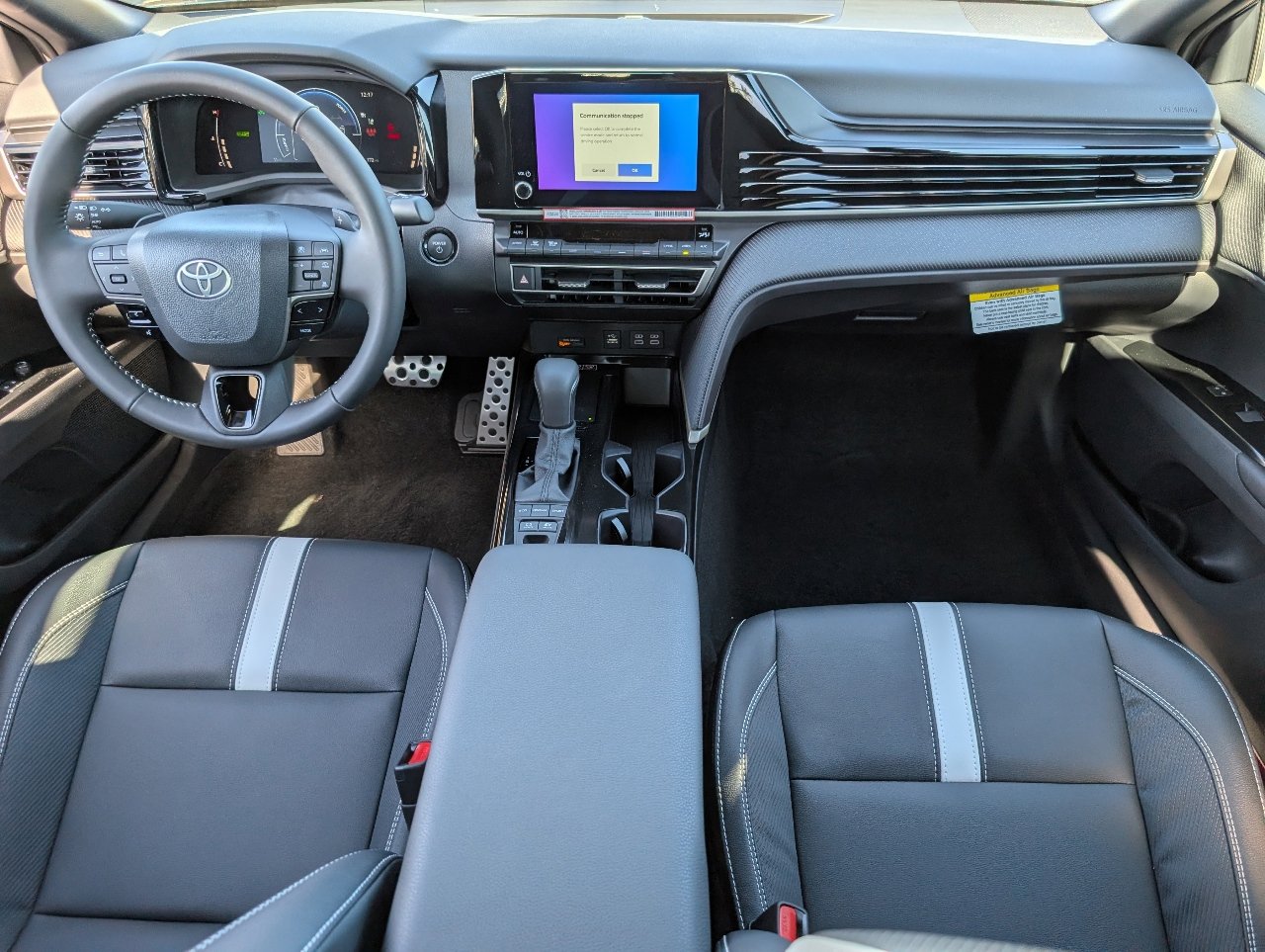 Used 2026 Toyota Camry SE image 4