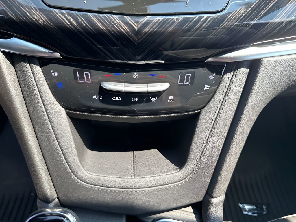 New 2025 Cadillac XT6 Premium Luxury w/ LPO, Floor Liner Package image 36