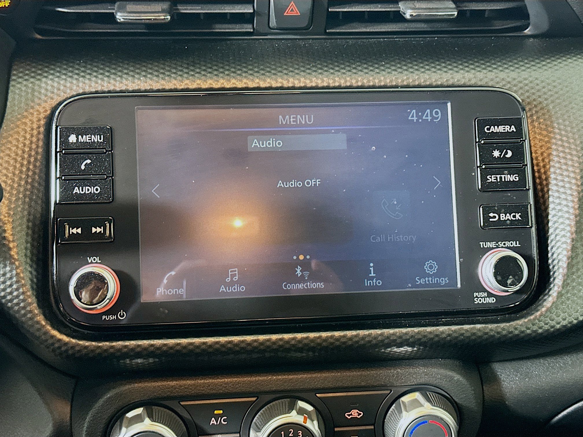Used 2024 Nissan Kicks SV FWD image 19