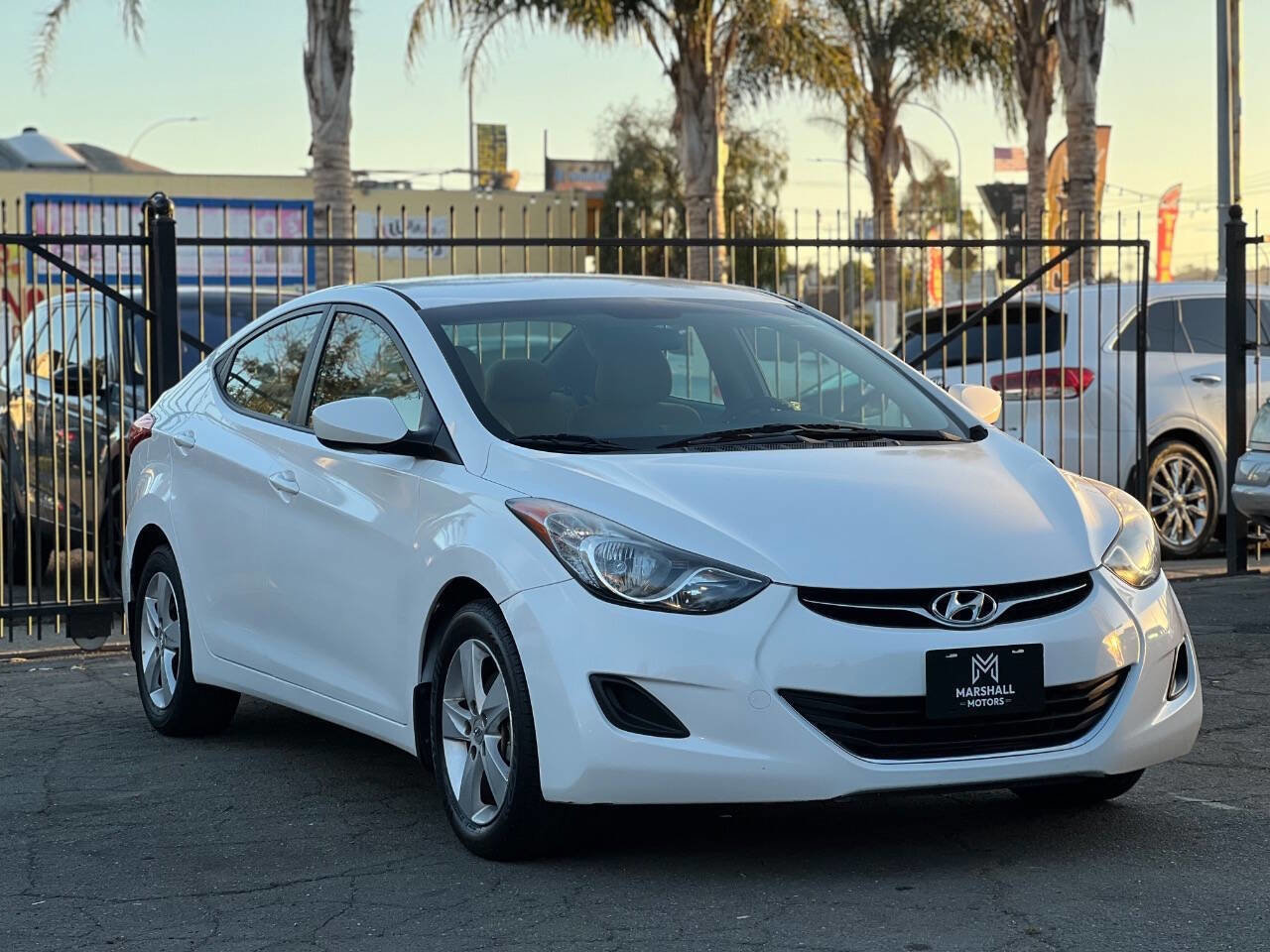 Used 2013 Hyundai Elantra GLS image 1