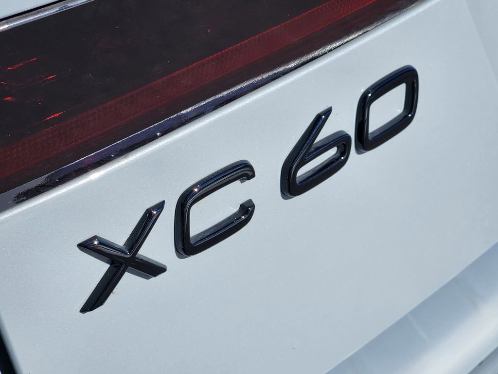 Used 2026 Volvo XC60 T8 Polestar w/ Protection Package Premier image 30