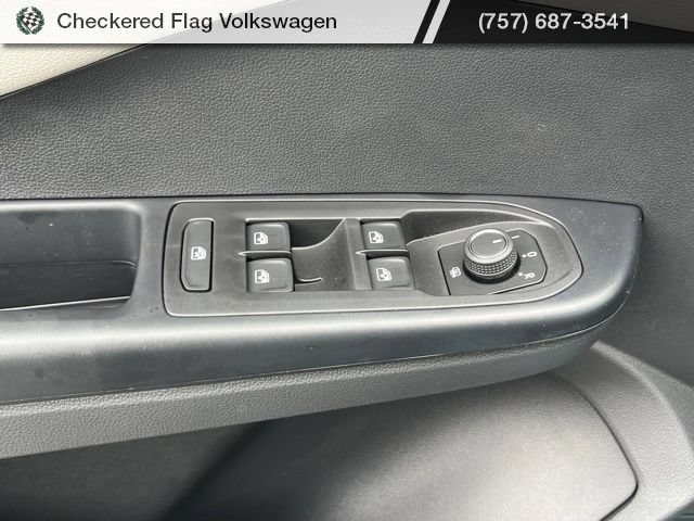 New 2026 Volkswagen Taos SEL AWD/4WD image 14
