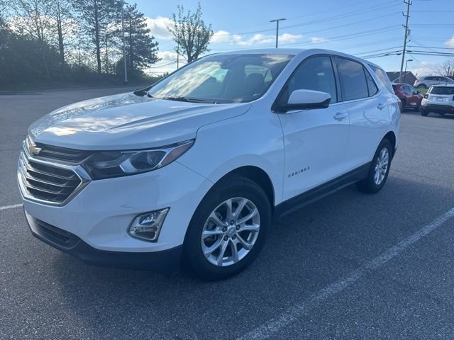 Used 2020 Chevrolet Equinox LT w/ Driver Convenience Package image 2