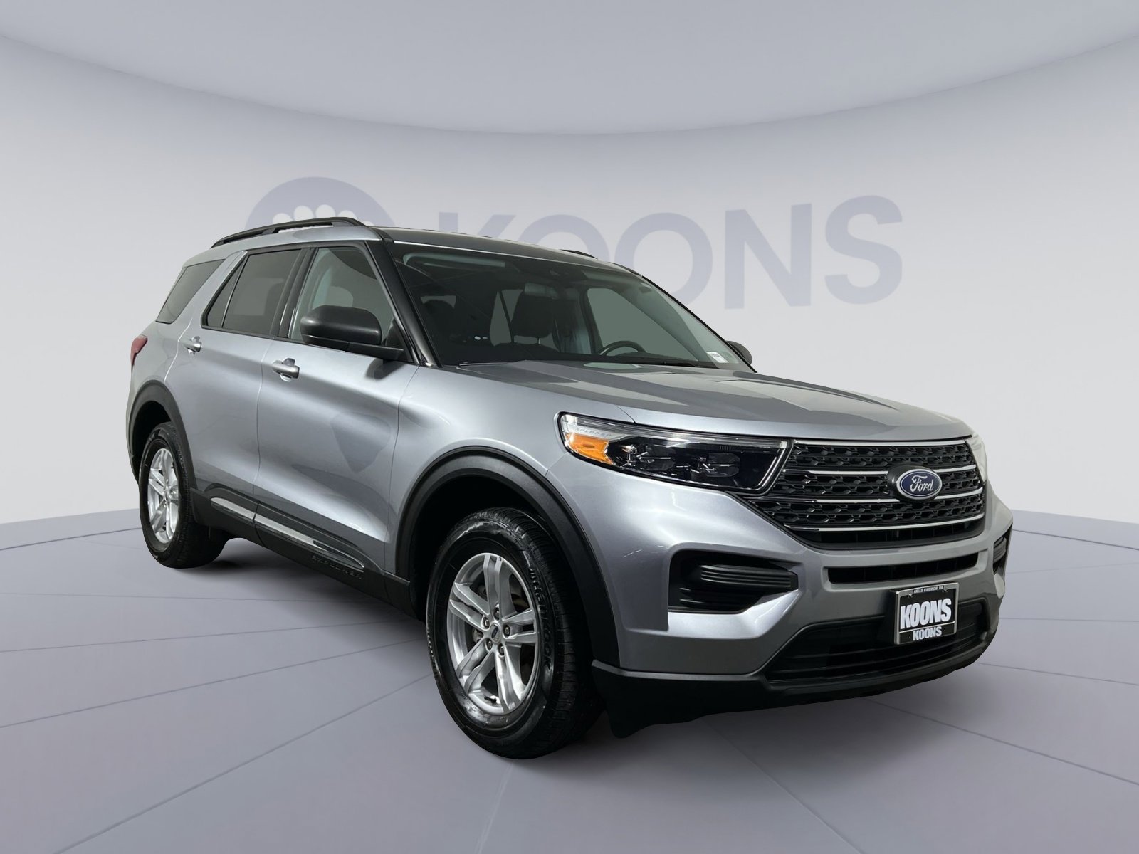 Used 2022 Ford Explorer XLT image 10