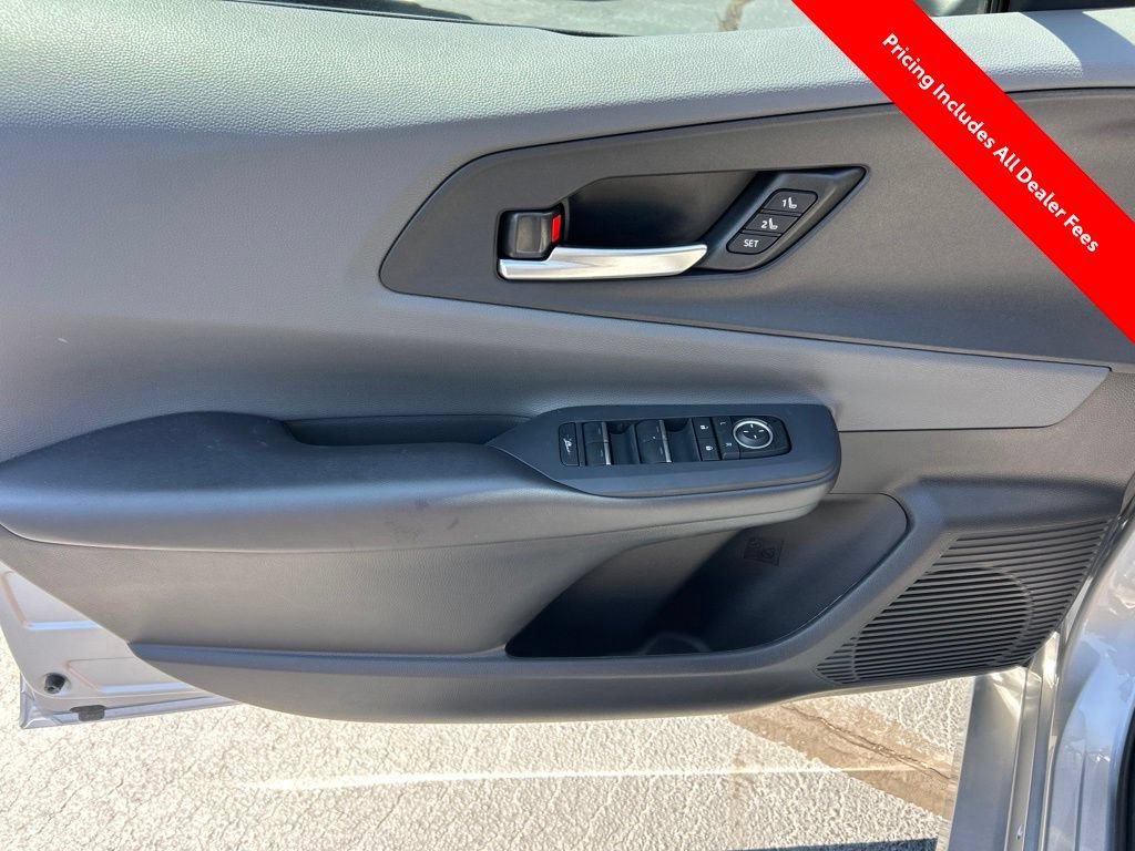 Used 2026 Toyota Prius Limited FWD image 4