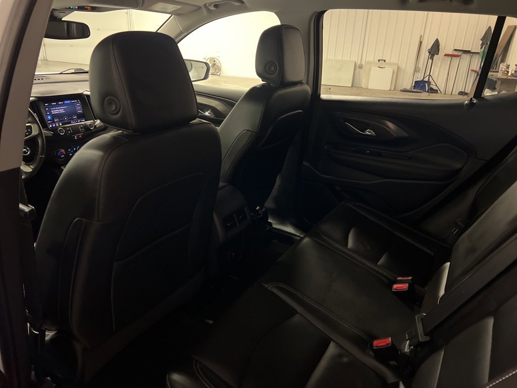 Certified 2022 GMC Terrain SLT w/ LPO, Floor Liner Package image 11