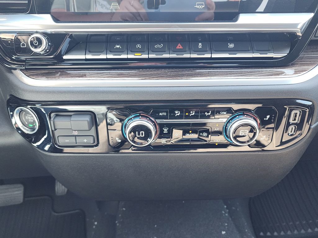 New 2026 GMC Sierra 1500 Elevation image 29