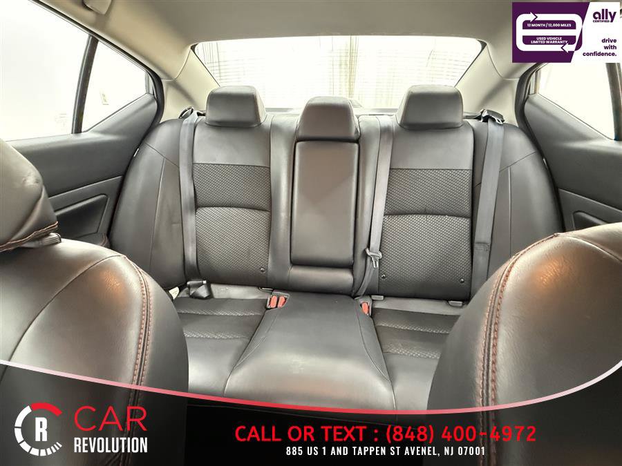 Used 2023 Nissan Altima 2.5 SR FWD image 9