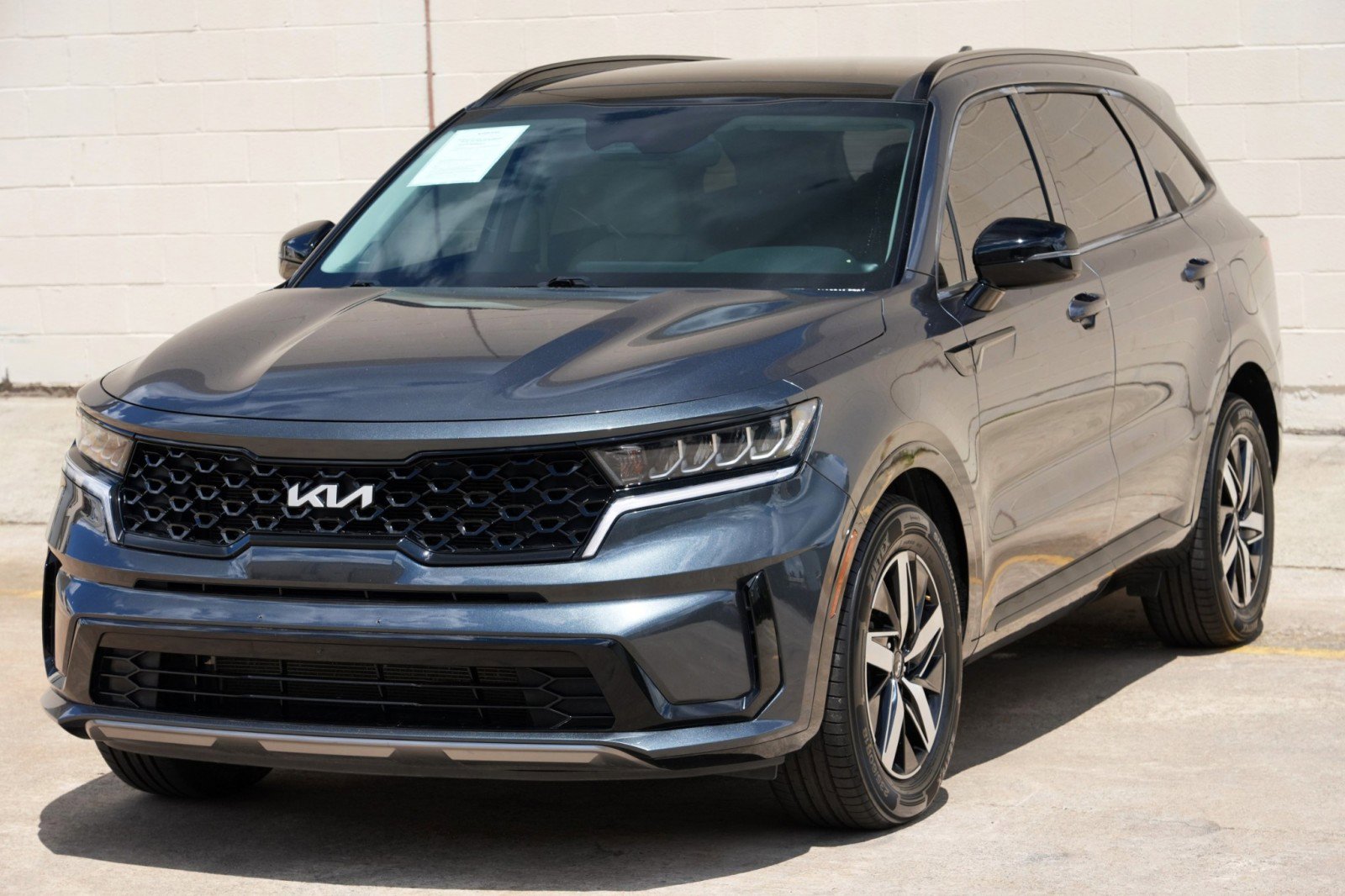 Used 2022 Kia Sorento S w/ Panoramic Sunroof Package FWD image 46