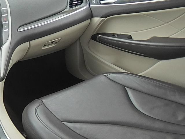 Used 2019 Lincoln MKC Reserve w/ MKC Technology Package AWD/4WD image 27